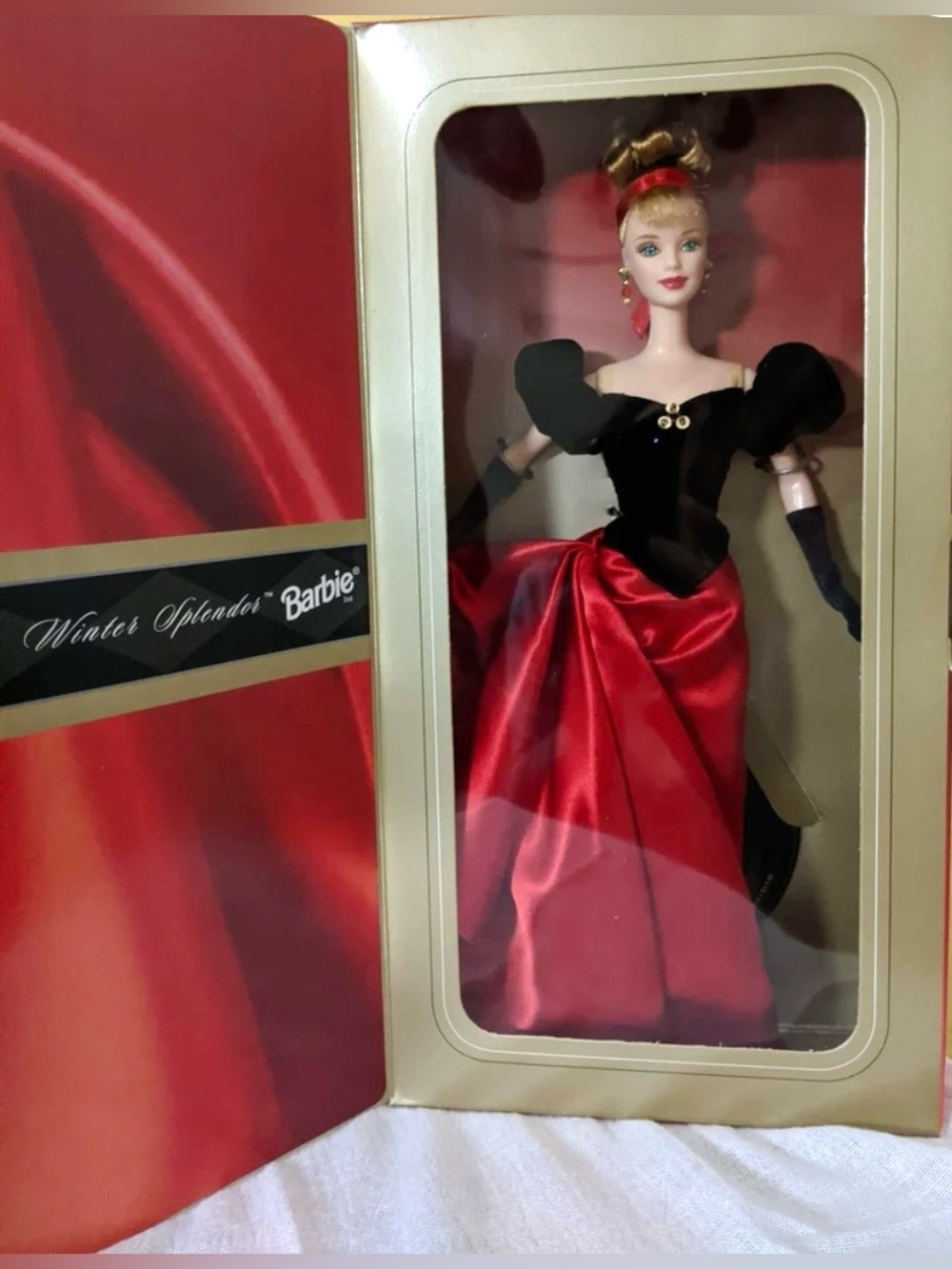 Avon Barbie, Vintage 1998 Winter Splendor Special Ed. Doll, Red & Black Gown